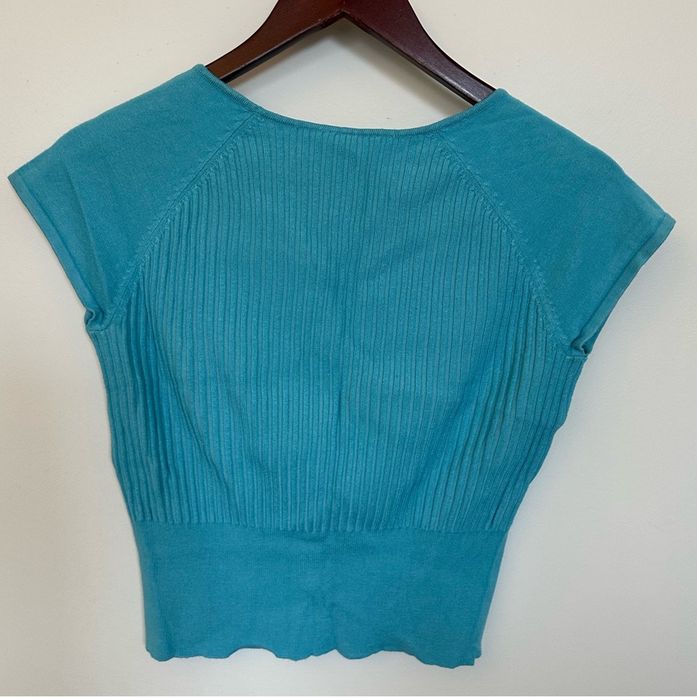 Y2K Blue Ribbed Shirt - Picture 2 of 2